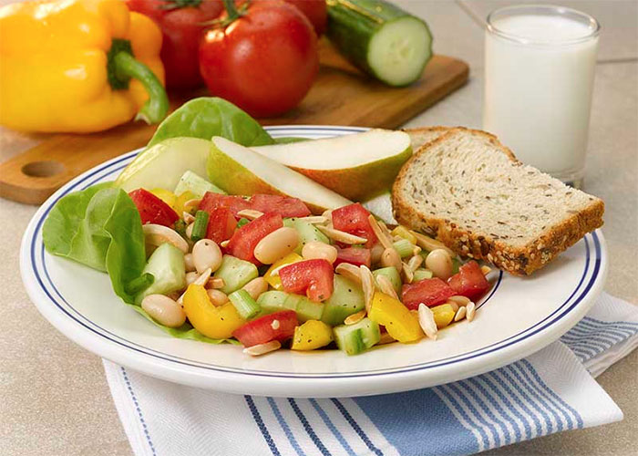 Garden Cannellini Bean Salad