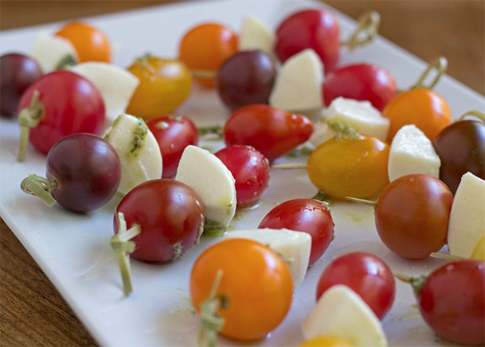 Tomato, Mozzerella Skewers with Pesto